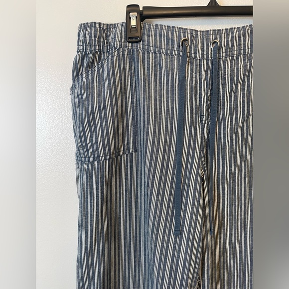 Lane Bryant Linen Blend Crop Capri Striped Draw String Size 16 Blue - Picture 3 of 10